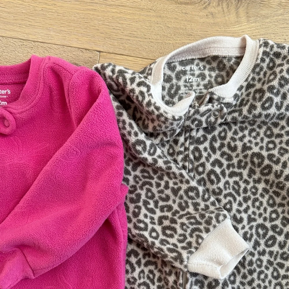 2 ADORABLE BABY GIRL Carter's Fleece Footed One-Piece Sets Hot Pink & Leopard - Picture 2 of 4